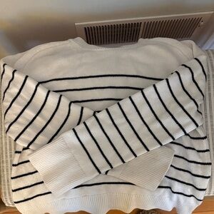 Abercrombie Striped White and Black Crew Neck Sweater
